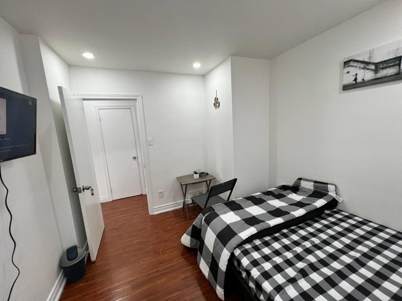 #1 Convvy-Nient Residence! Τορόντο Εξωτερικό φωτογραφία