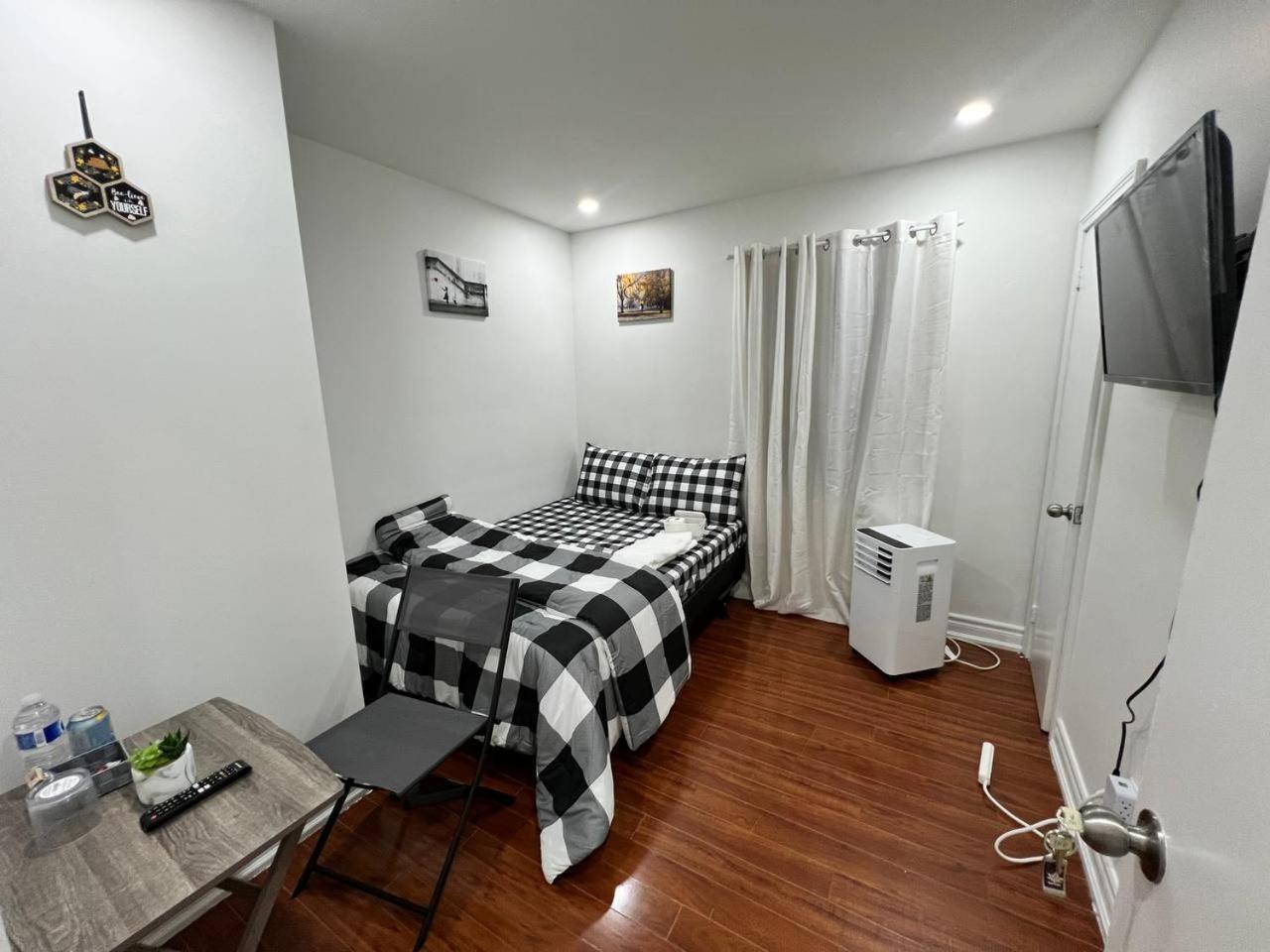 #1 Convvy-Nient Residence! Τορόντο Εξωτερικό φωτογραφία