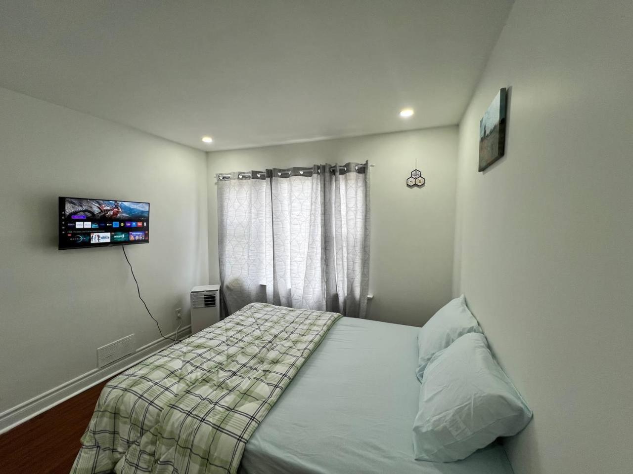 #1 Convvy-Nient Residence! Τορόντο Εξωτερικό φωτογραφία
